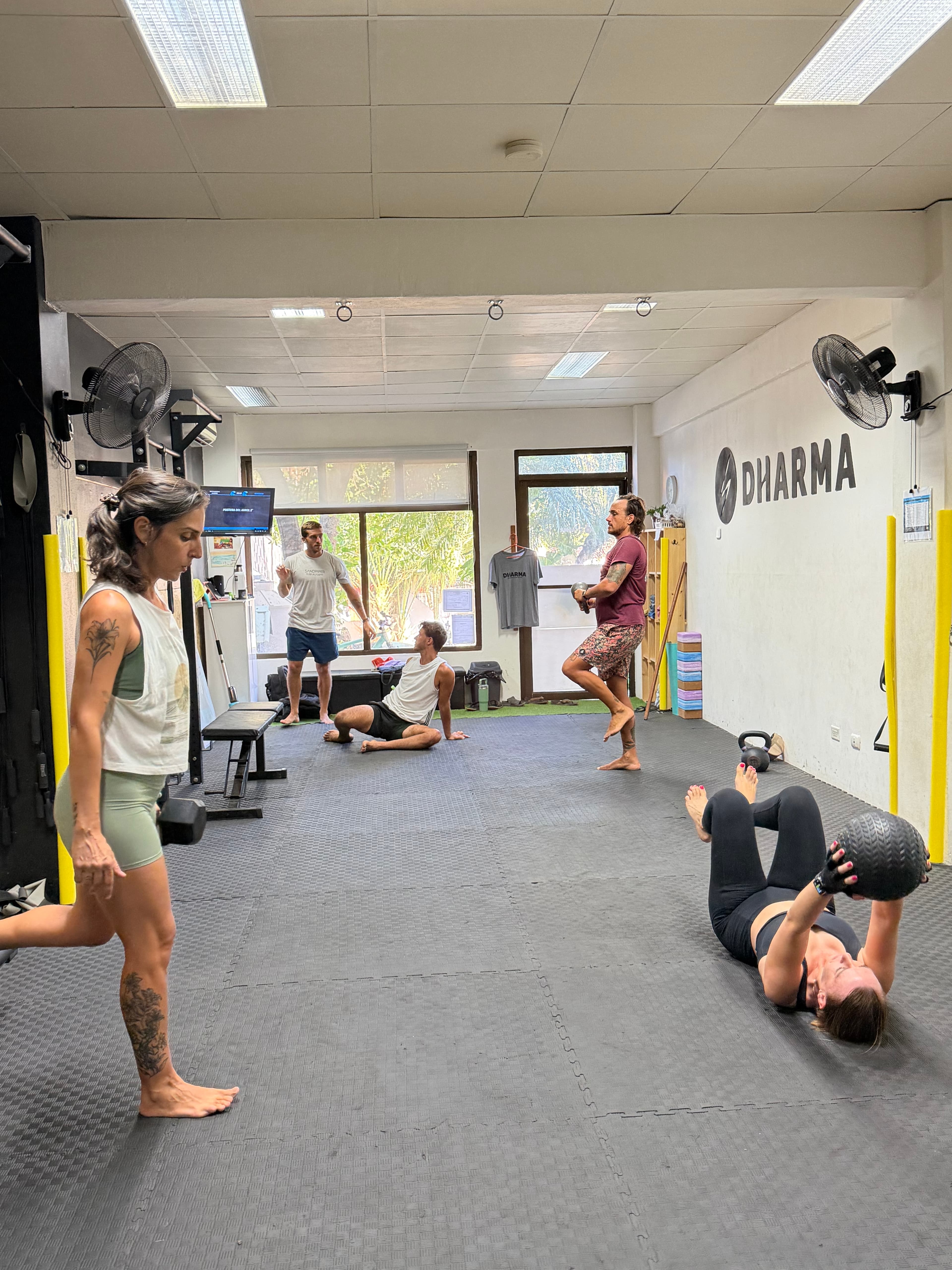 Instalaciones de Dharma Entrenamiento en Tamarindo